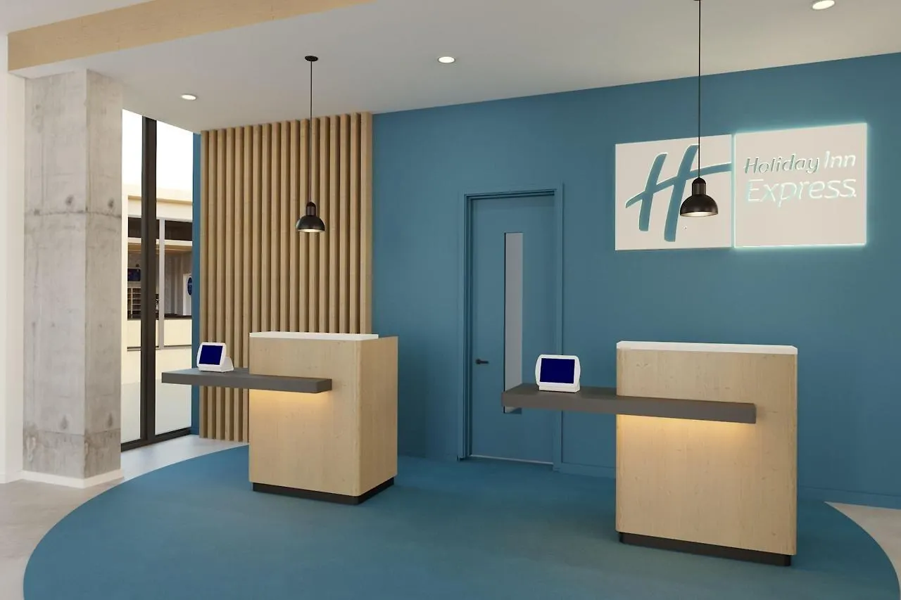 Holiday Inn Express Tbilisi Avlabari By Ihg 4*,