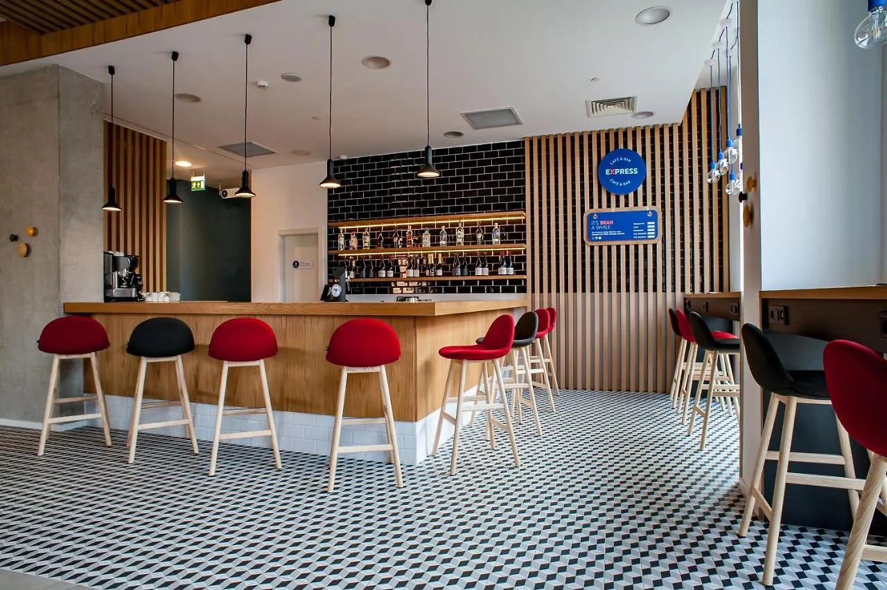 Hotel Holiday Inn Express Tbilisi Avlabari By Ihg