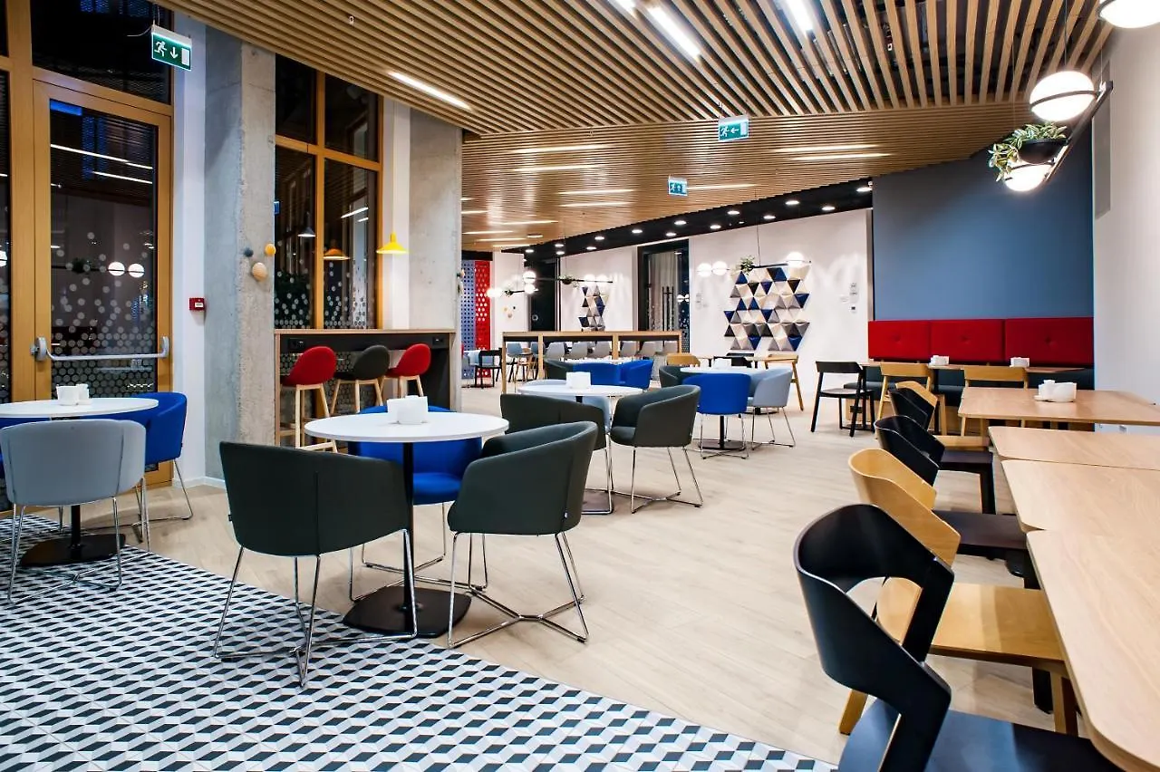 Holiday Inn Express Tbilisi Avlabari By Ihg 4*,